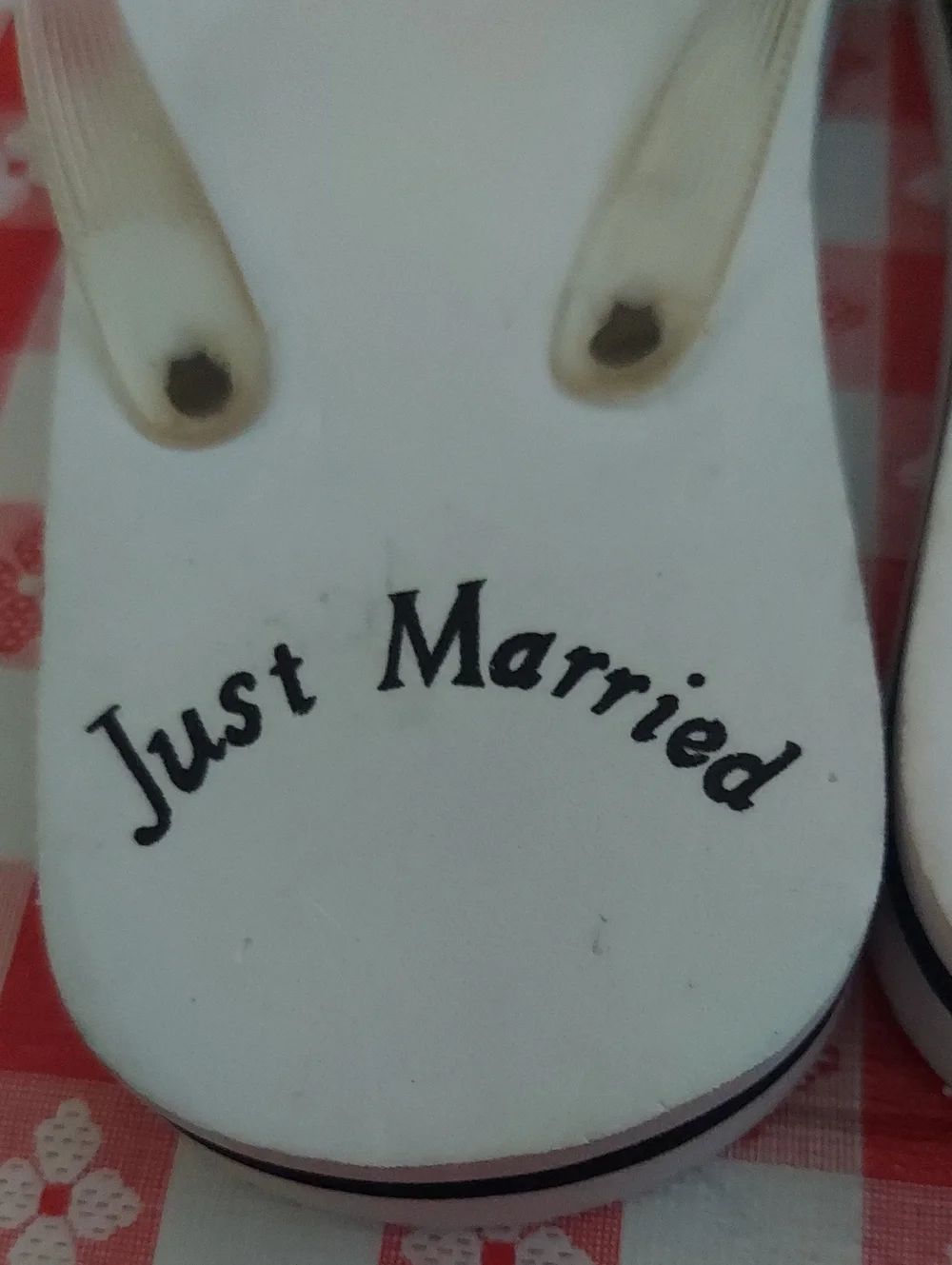 NEW Just Married White Flip Flop Bridal Party Sandals